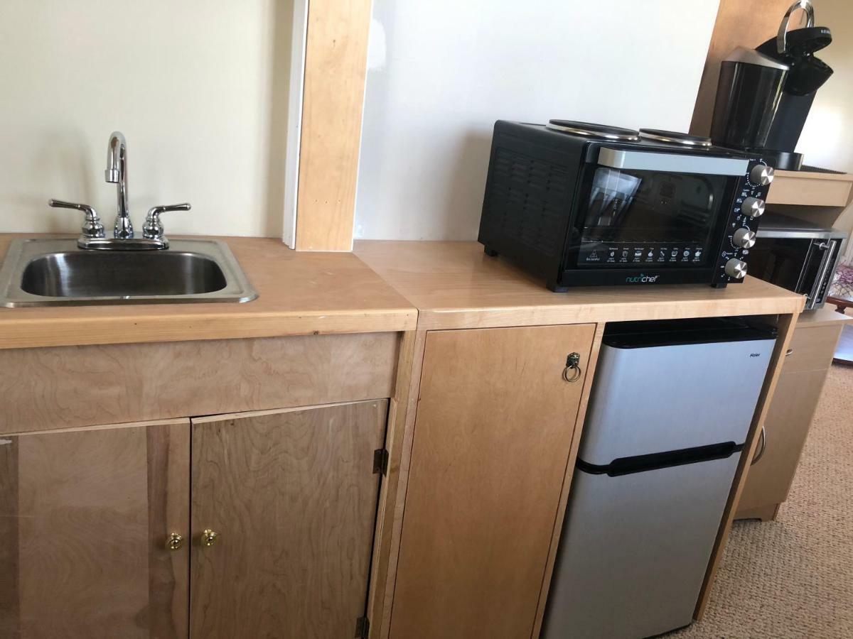 Bluewaters Retreat Bachelor Unit *