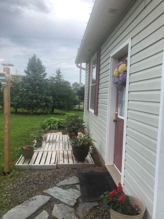 Bluewaters Retreat Bachelor Unit Holiday home Vernon Bridge